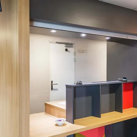 酒店 Angers Parc Expos 安茹地区韦里耶尔