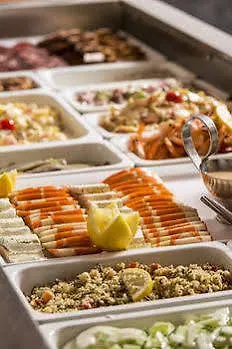 Hotel Angers Parc Expos