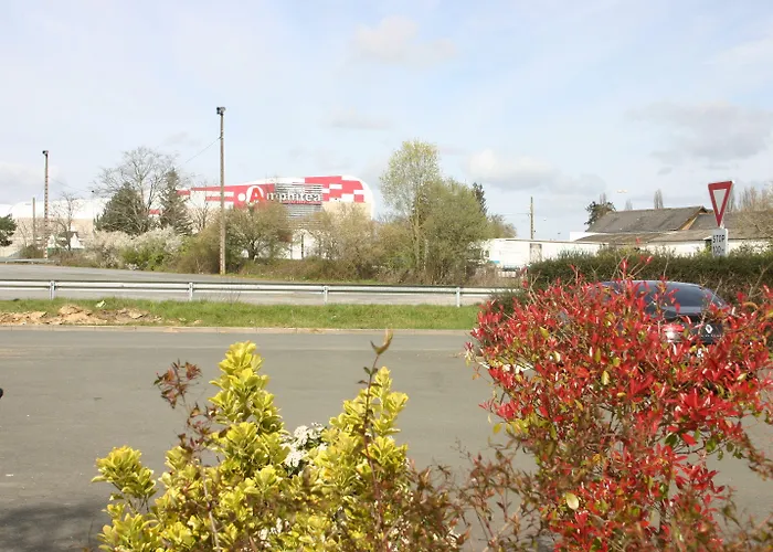 Hotell Angers Parc Expos