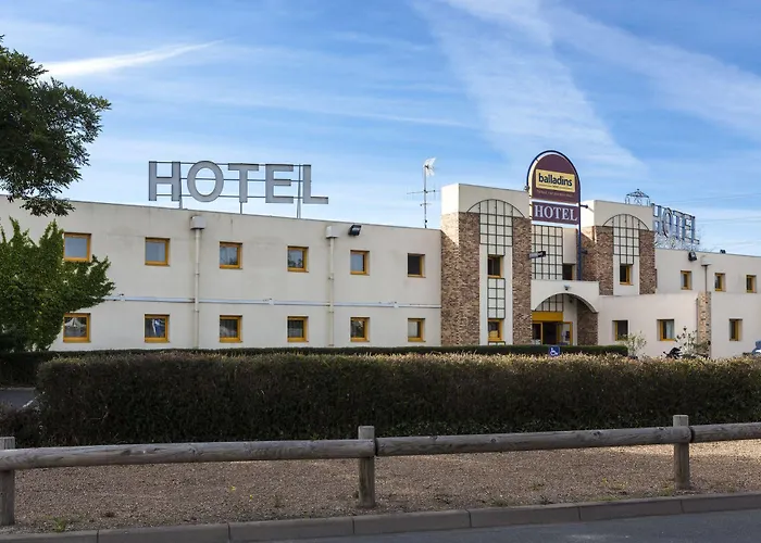 Hotel Angers Parc Expos 2*